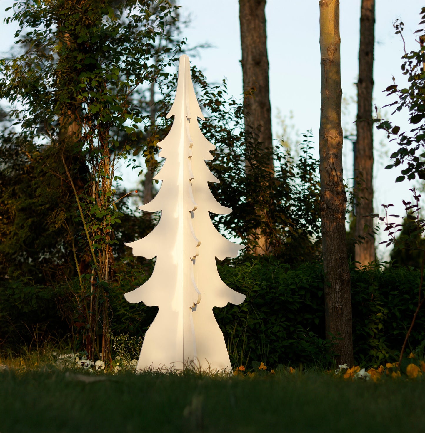 Waterproof Pinetree Yard Display, PVC Garden Decoration, 5 FT All-Weather Yard Art, Holiday Yard Display, Outdoor Lawn Decoration