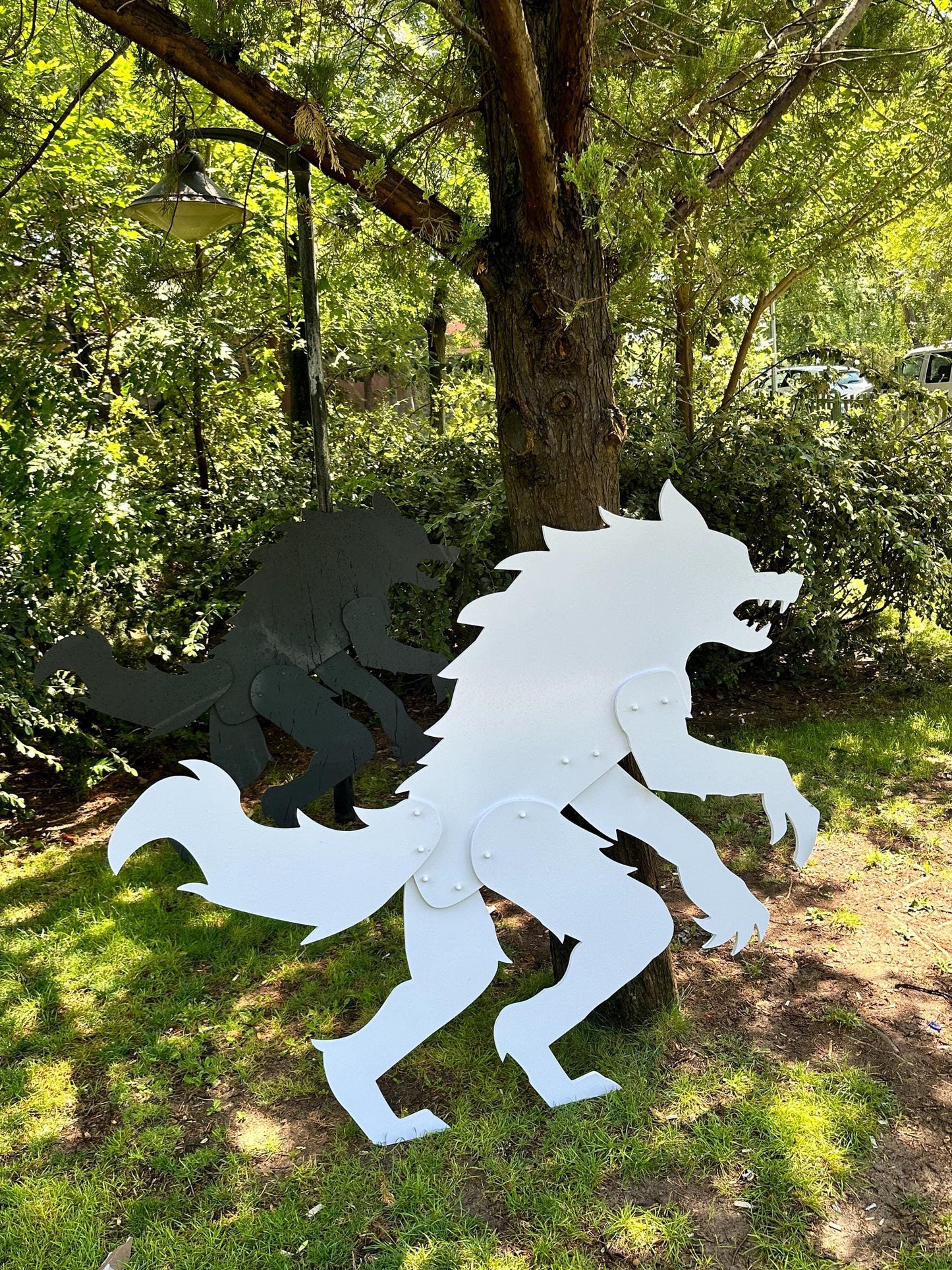 Halloween Werewolf Yard Display, PVC Garden Decoration, Wolfman Yard Art, Spooky Sculpture, Year-Round Decors, Giant 5.5 Ft All-Weather Wolf