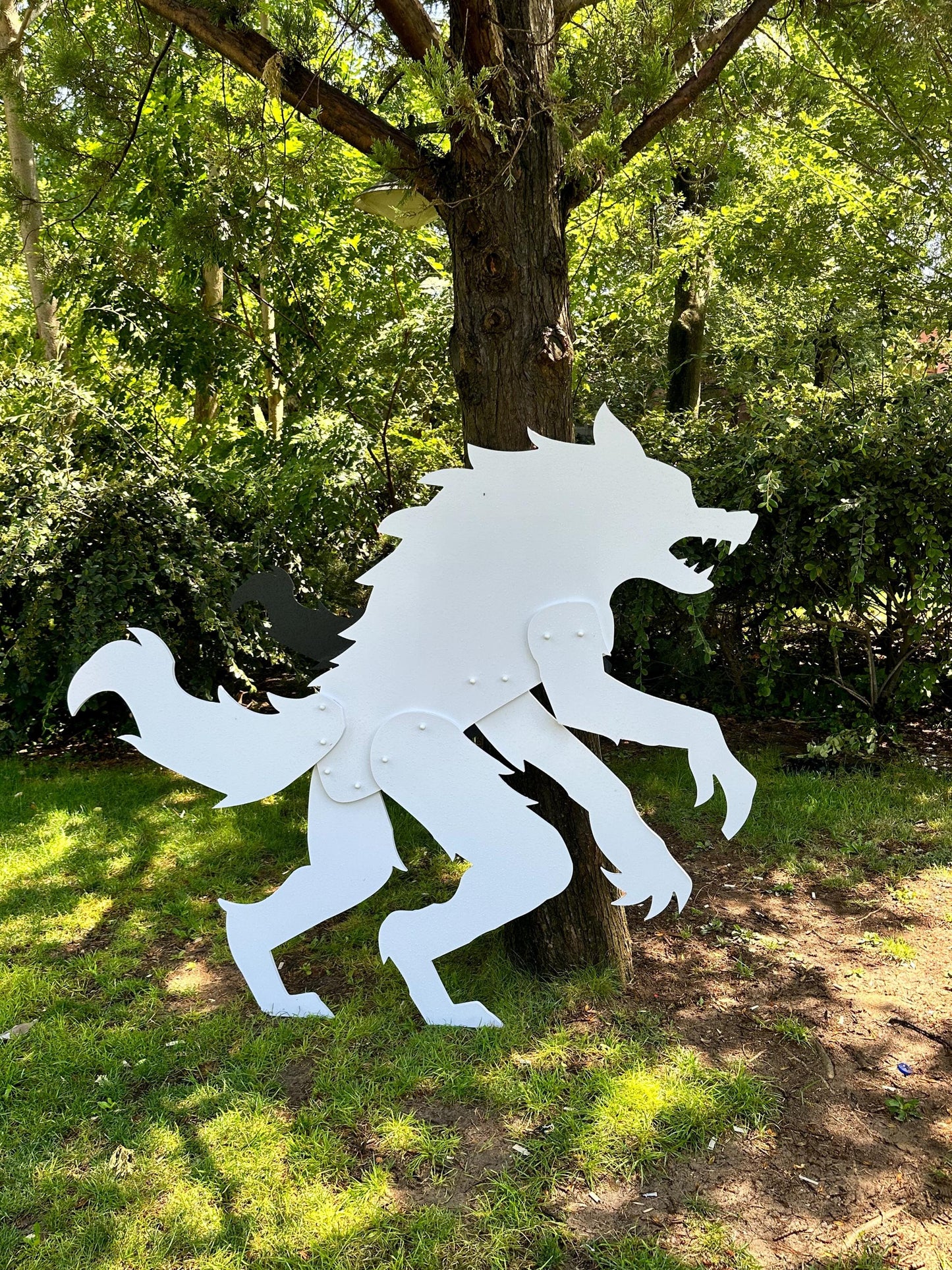 Halloween Werewolf Yard Display, PVC Garden Decoration, Wolfman Yard Art, Spooky Sculpture, Year-Round Decors, Giant 5.5 Ft All-Weather Wolf