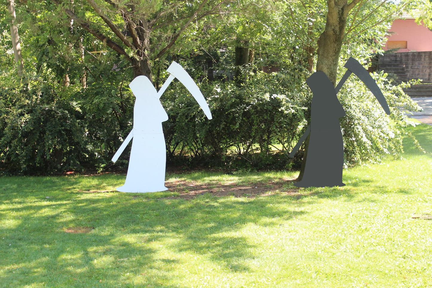 Halloween Grim Reaper, Giant Human Size 5.7 Ft Yard Display, PVC Garden Decoration, Death Angel Yard Art, Year-Round All-Weather Yard Decor