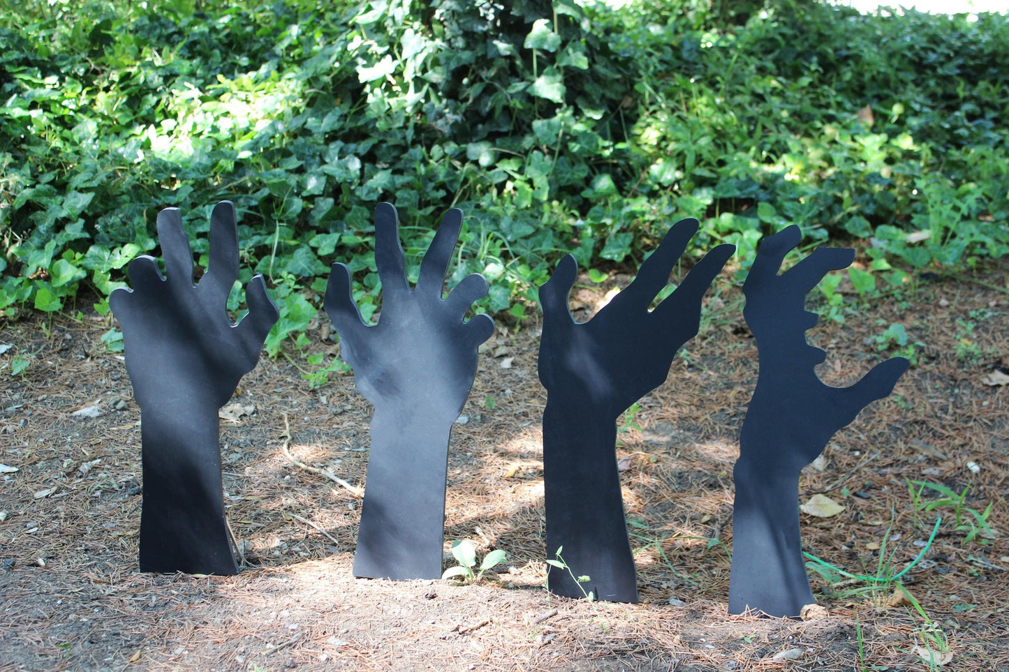 PVC All-Weather 4 PCS Zombie Hands Halloween Yard Display, Garden Decoration, Halloween Decors, Scary Yard Art, Unique Outdoor Decors