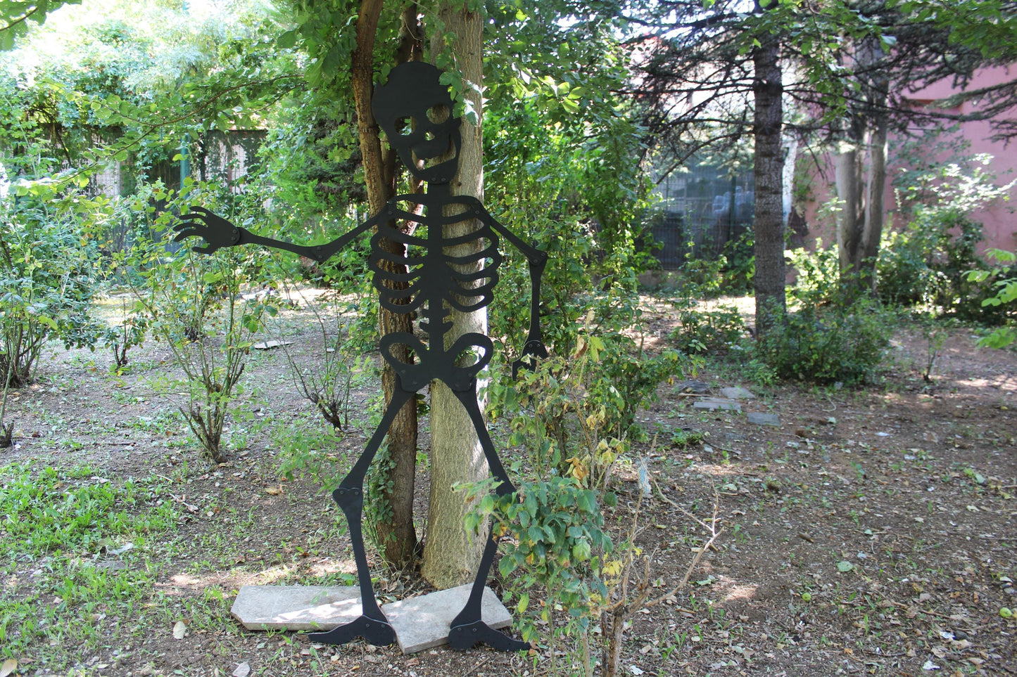 Halloween Decor Skeleton, Giant 5.7 Ft Yard Display, Unique PVC Yard Art, Outdoor Garden Decoration, Spooky Sculpture, Year-Round Decors