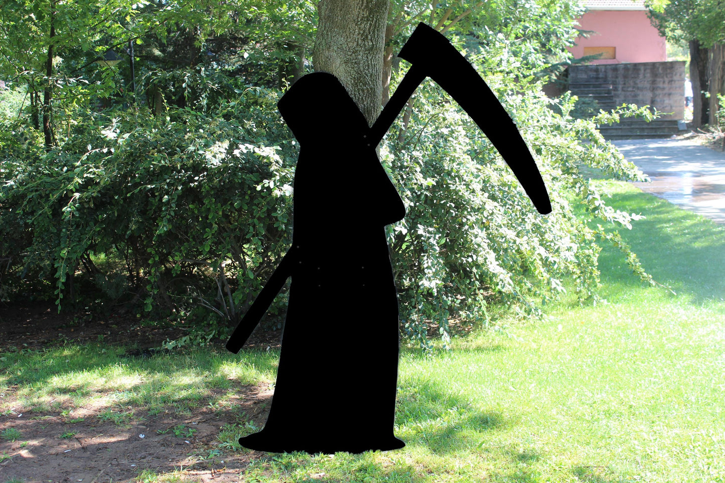 Halloween Grim Reaper, Giant Human Size 5.7 Ft Yard Display, PVC Garden Decoration, Death Angel Yard Art, Year-Round All-Weather Yard Decor