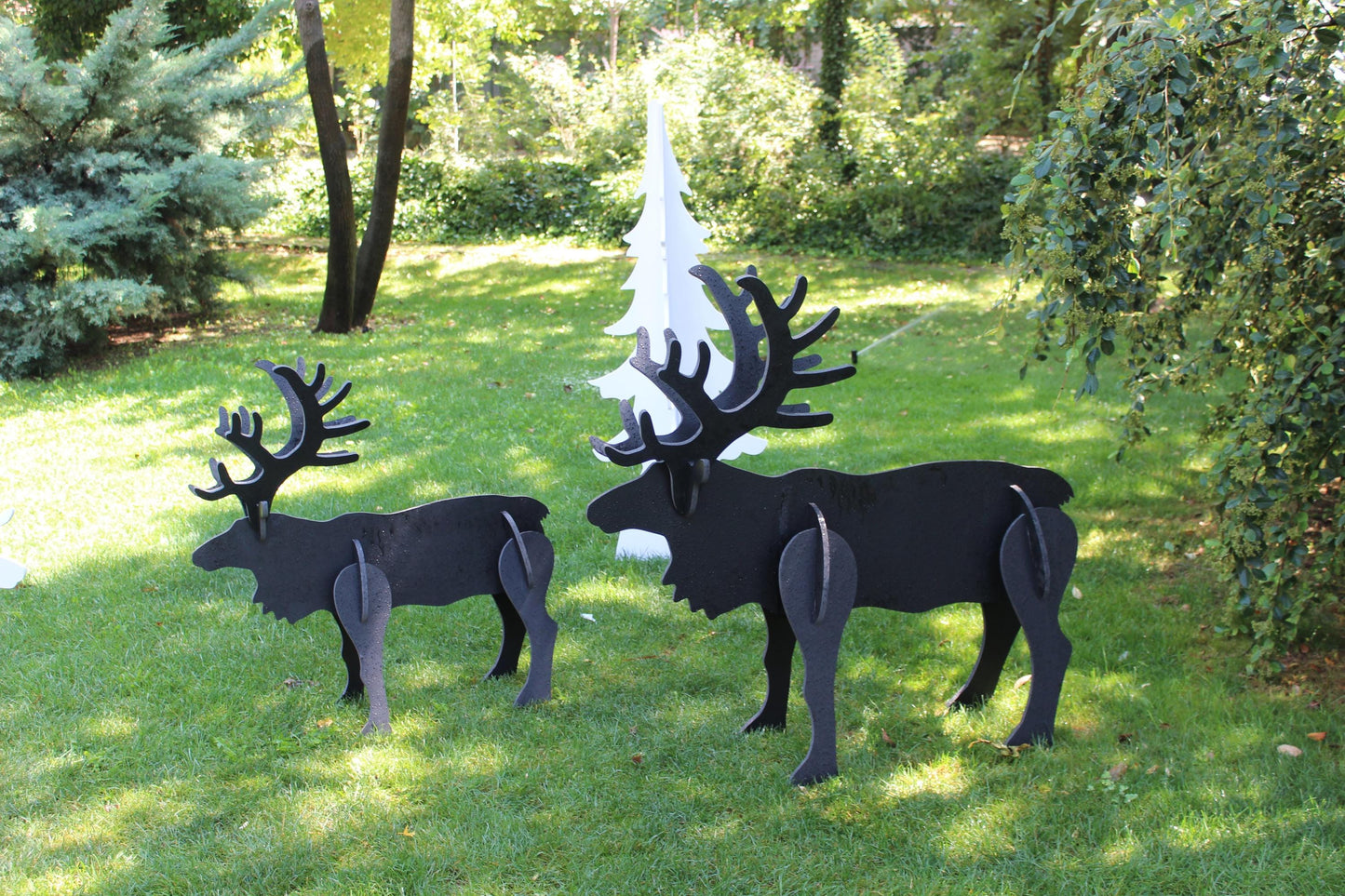 Reindeer Christmas Yard Display Set, Large PVC Moose & Deer Lawn Sculpture, Holiday Outdoor Decoration for Garden or Driveway