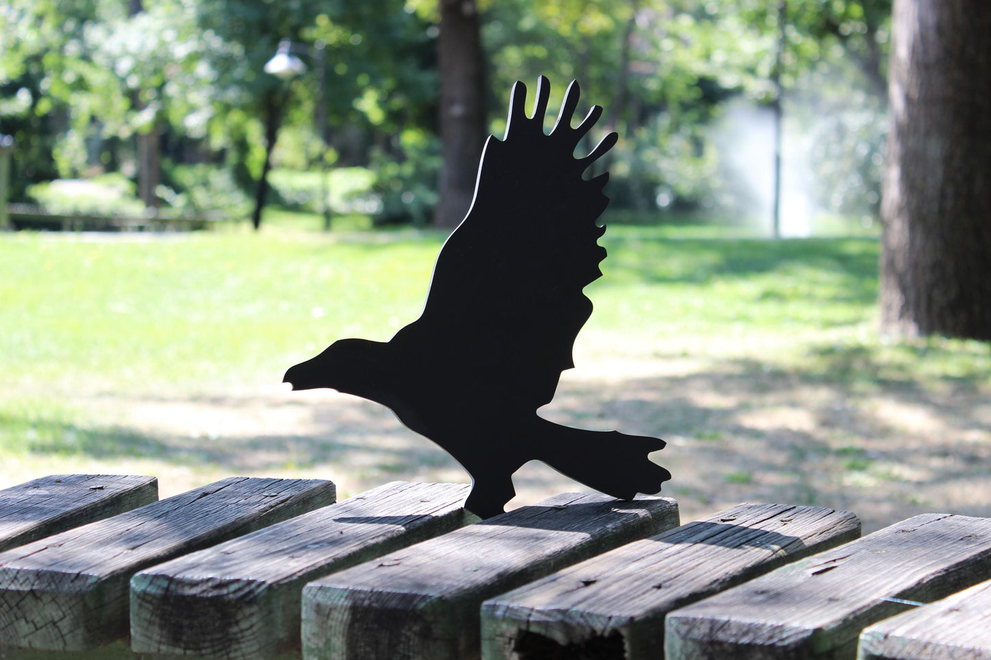 Flying Raven Yard Display Set, Halloween PVC Crow Decorations, Realistic Black Bird Garden Art, Spooky Outdoor Yard Sculptures