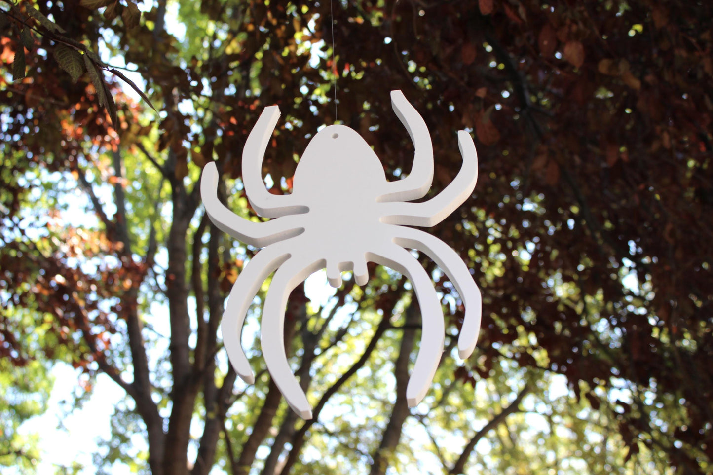 6 PCS Hanging Spider Halloween Decor, PVC Outdoor Yard Display, Creepy Tree Decorations, Tarantula Lawn Art, All-Weather Garden Decor