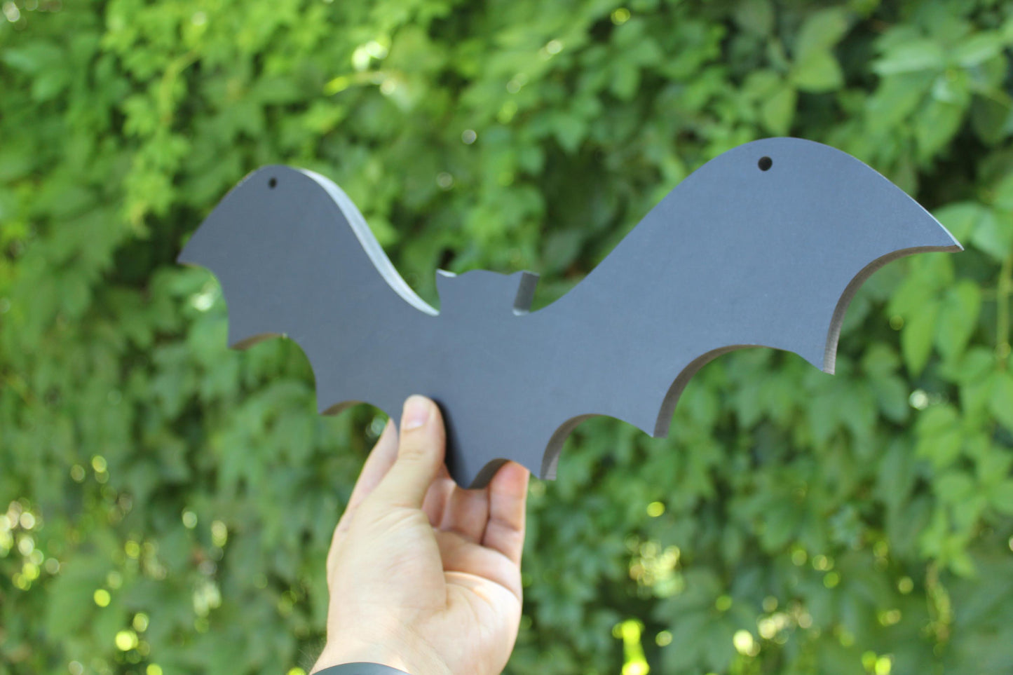 Set of 6 Black Hanging Bats, Halloween PVC Yard Decor, Outdoor Haunted Tree Props, Spooky Lawn Decoration