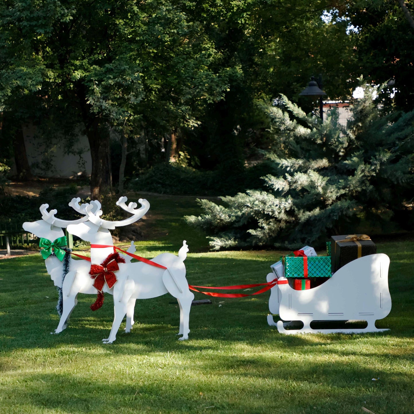 Black Christmas Sleigh Yard Display, Giant All-Weather PVC Sledge, Outdoor Holiday Garden Decoration, Modern Christmas Yard Art
