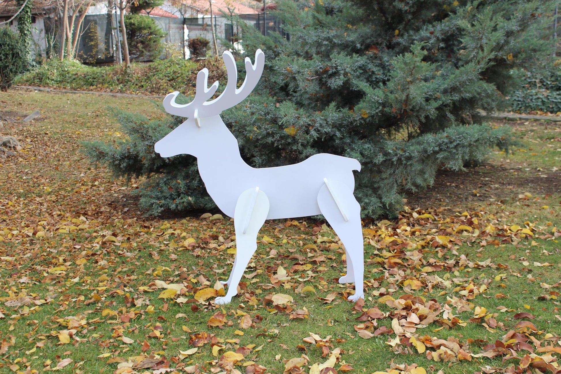 Elegant Christmas Reindeer Yard Display, PVC Outdoor Lawn Statue, All-Weather Garden Deer Art, Holiday Yard Decoration, Winter Decor