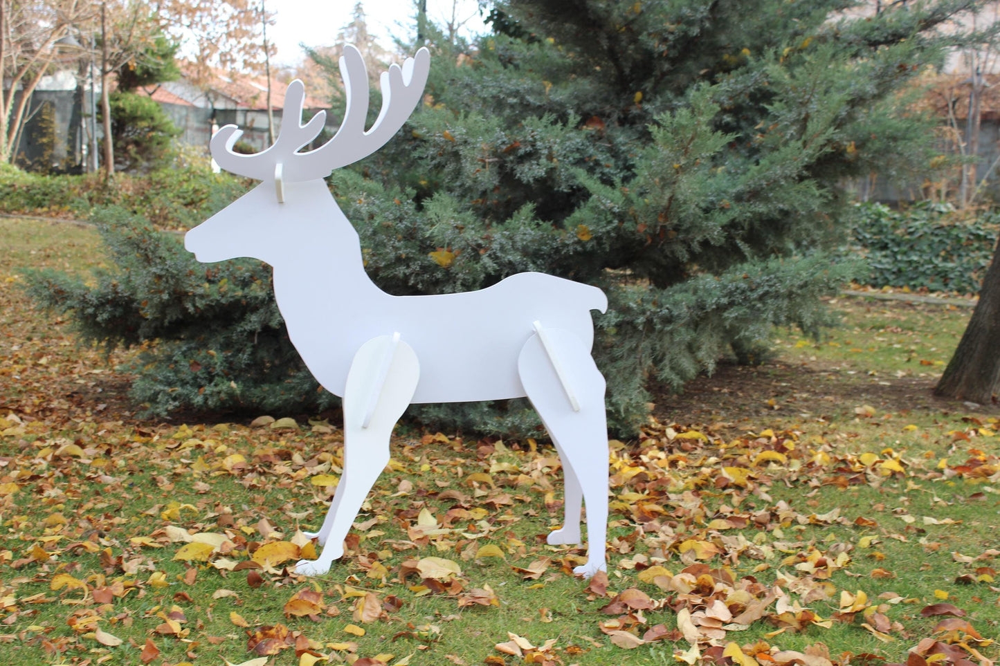 Elegant Christmas Reindeer Yard Display, PVC Outdoor Lawn Statue, All-Weather Garden Deer Art, Holiday Yard Decoration, Winter Decor