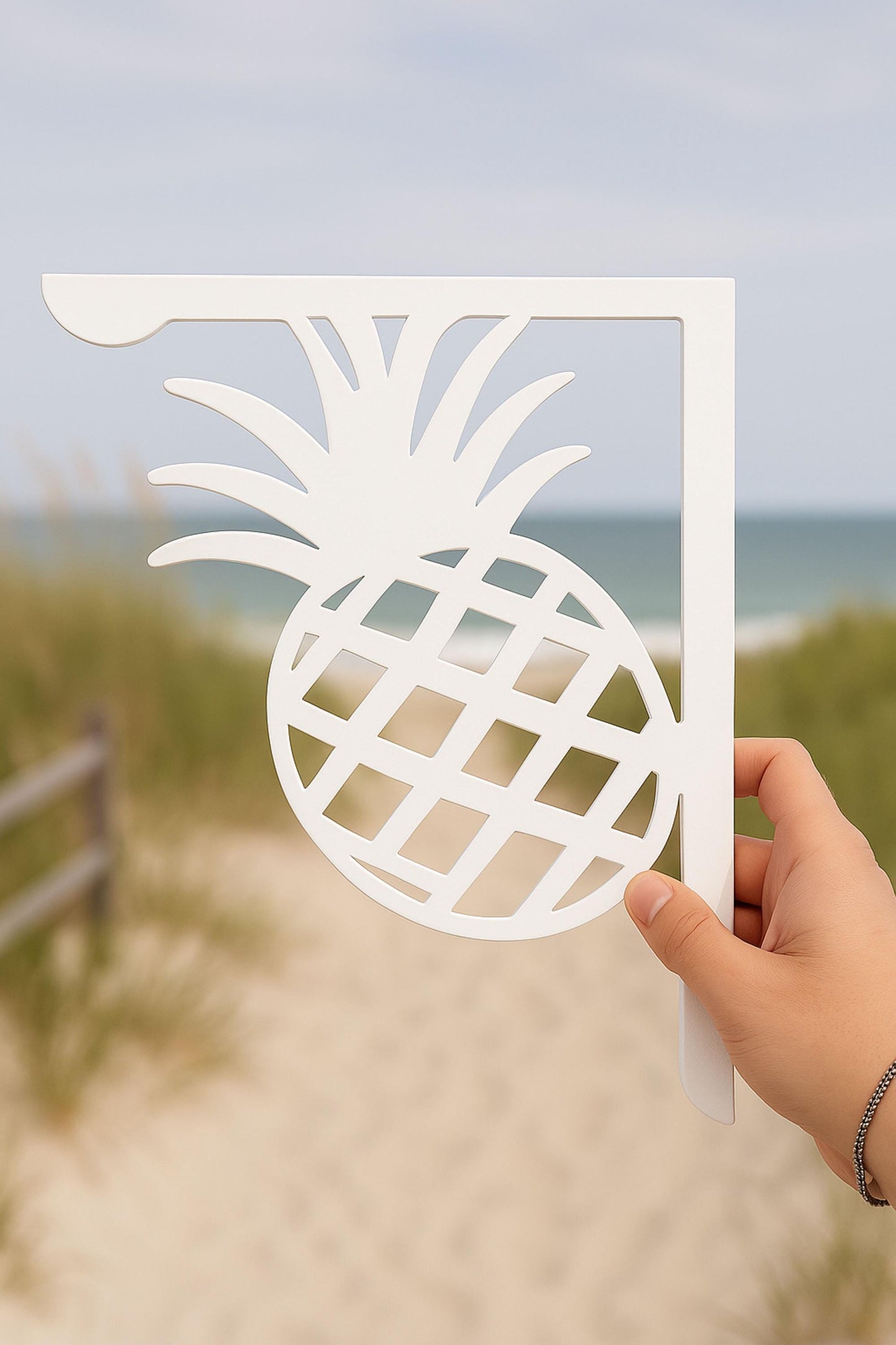 Pineapple Mailbox Bracket, Decorative PVC Mailbox Side Accent, Coastal Outdoor Mailbox Sign, Tropical Yard & Garden Decor
