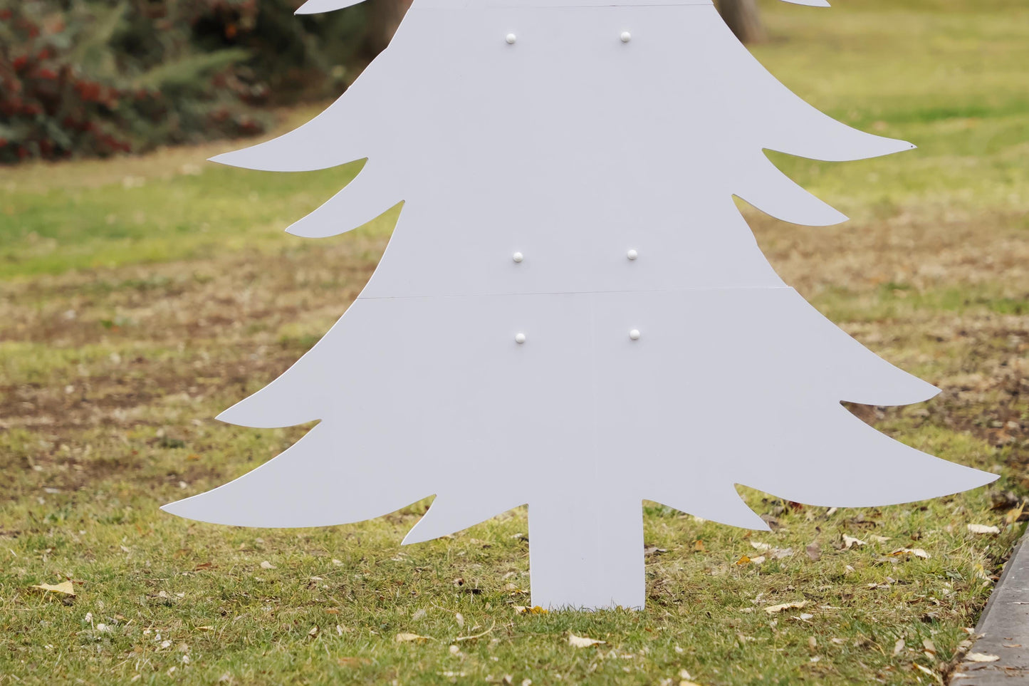 Large PVC Christmas Tree Yard Display, Outdoor Holiday Lawn Decoration, White Winter Tree Silhouette, Christmas Yard Art, Weatherproof Decor